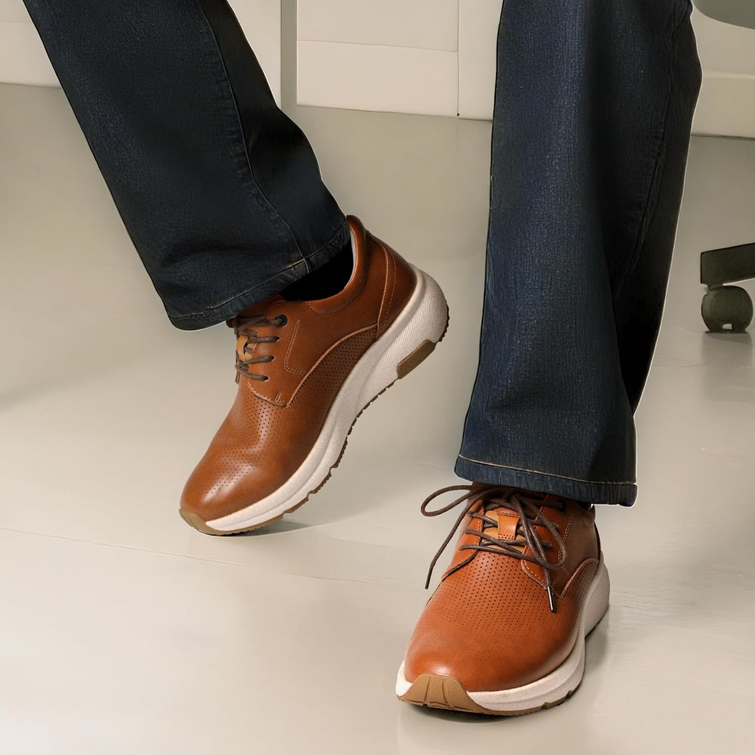 Men's Casual Dress Sneakers Shoes, All-Day Comfort Cushioning Walking Breathable Lightweight Oxfords - Image 2